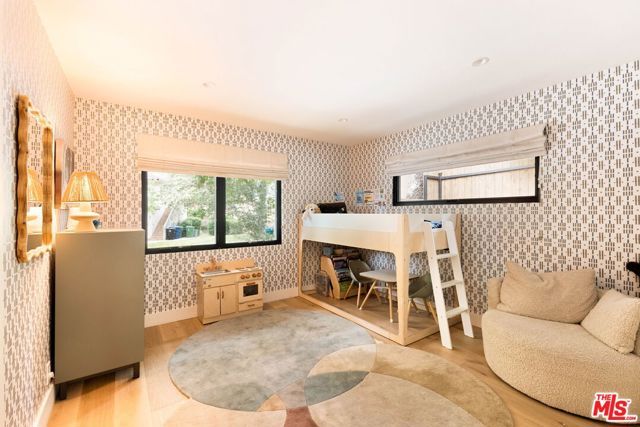 3546 Mandeville Canyon Road, Los Angeles, CA 90049