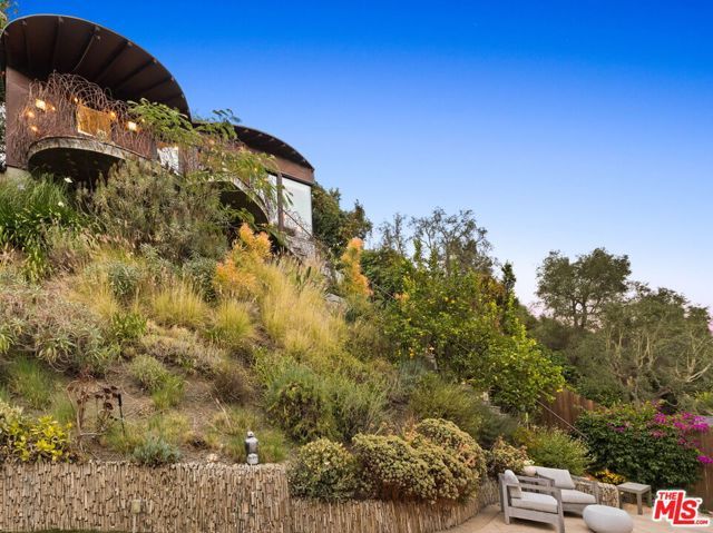 3546 Mandeville Canyon Road, Los Angeles, CA 90049
