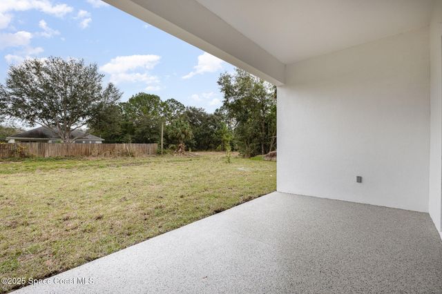 557 Castana Avenue SE 09, Palm Bay, FL 32909