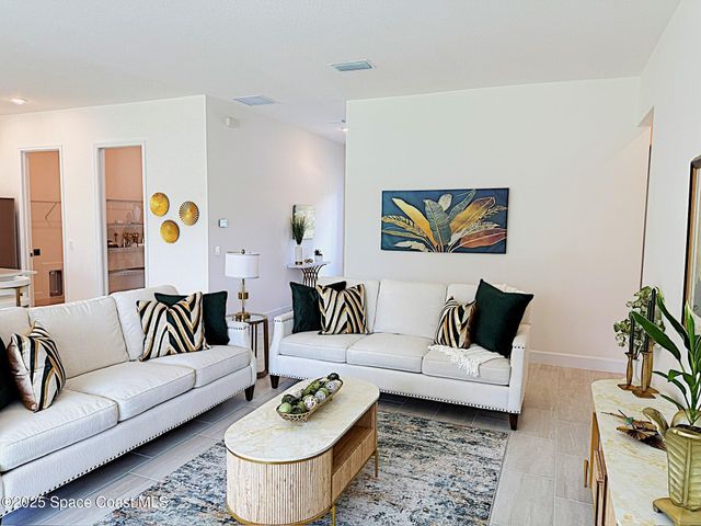 557 Castana Avenue SE 09, Palm Bay, FL 32909