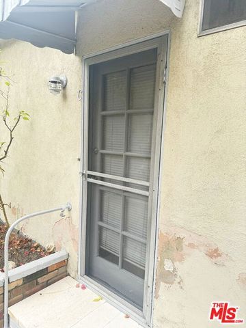 220 N Louise Street C, Glendale, CA 91206
