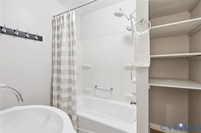 4340 Jalee Dr, Chesterfield, VA 23234