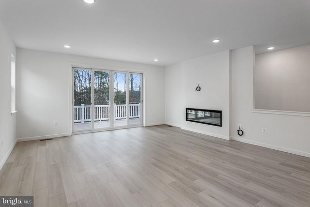 2079 SPRINGVALE DR, Bealeton, VA 22712