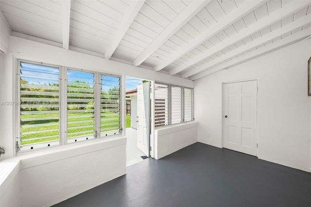 5730 SW 42nd Terrace, South Miami, FL 33155