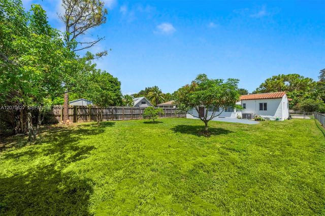 5730 SW 42nd Terrace, South Miami, FL 33155
