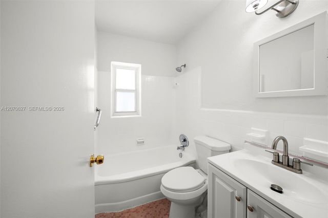 5730 SW 42nd Terrace, South Miami, FL 33155