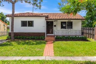 5730 SW 42nd Terrace, South Miami, FL 33155