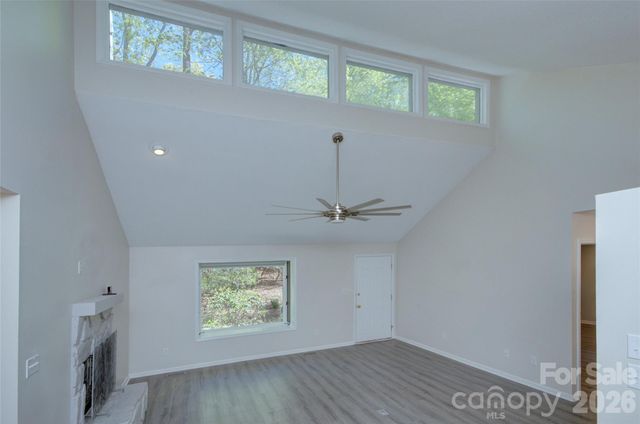 960 Middle Connestee Trail, Brevard, NC 28712