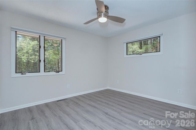 960 Middle Connestee Trail, Brevard, NC 28712