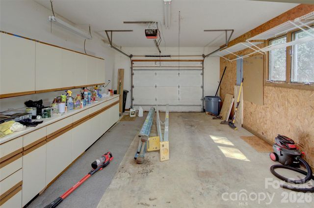 960 Middle Connestee Trail, Brevard, NC 28712