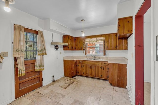 1673 Flintwood SE Drive, Atlanta, GA 30316