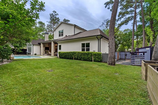 634 Knipp Road, Houston, TX 77024