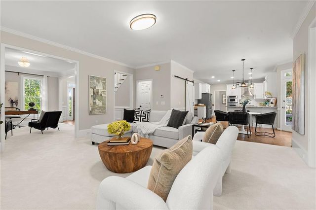 305 Willow Oak Court, Alpharetta, GA 30005