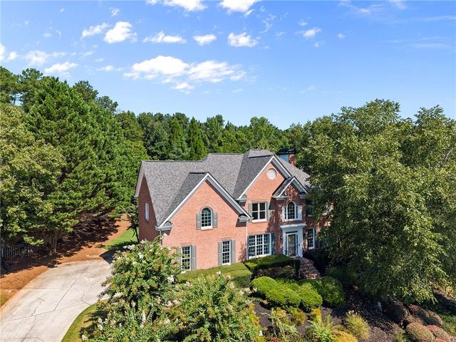305 Willow Oak Court, Alpharetta, GA 30005