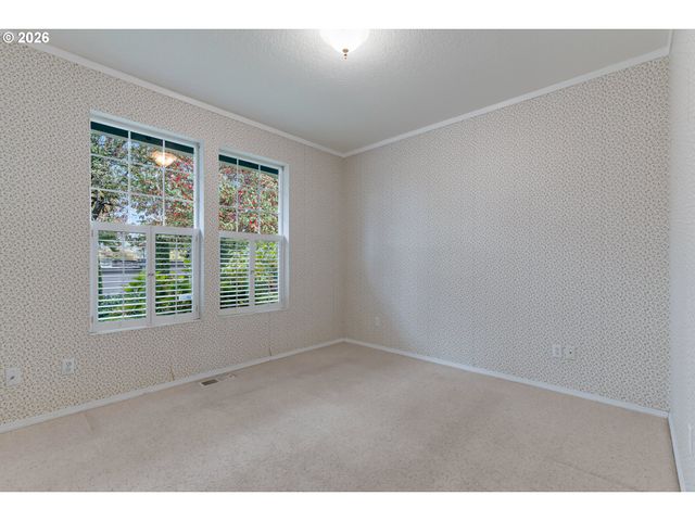 724 Ne PACIFIC Dr, Fairview, OR 97024