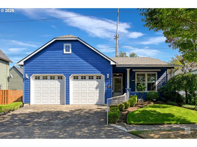 724 Ne PACIFIC Dr, Fairview, OR 97024