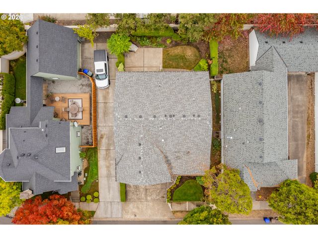 724 Ne PACIFIC Dr, Fairview, OR 97024