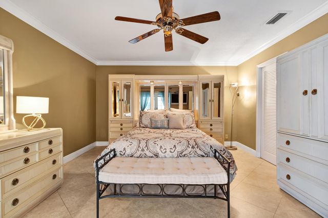 2700 NE 23RD Street, Pompano Beach, FL 33062