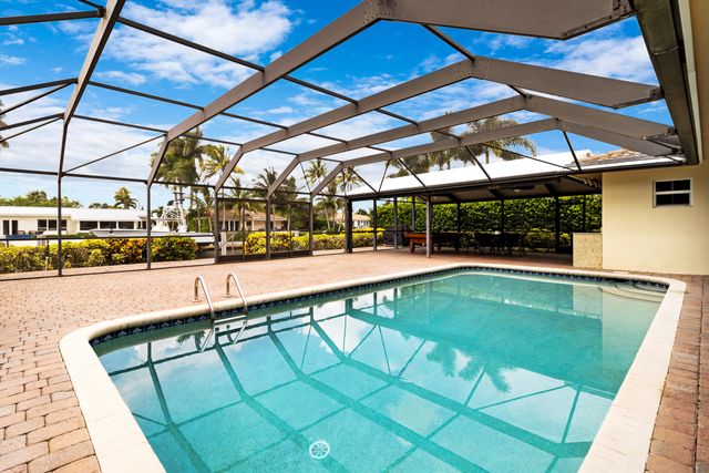 2700 NE 23RD Street, Pompano Beach, FL 33062