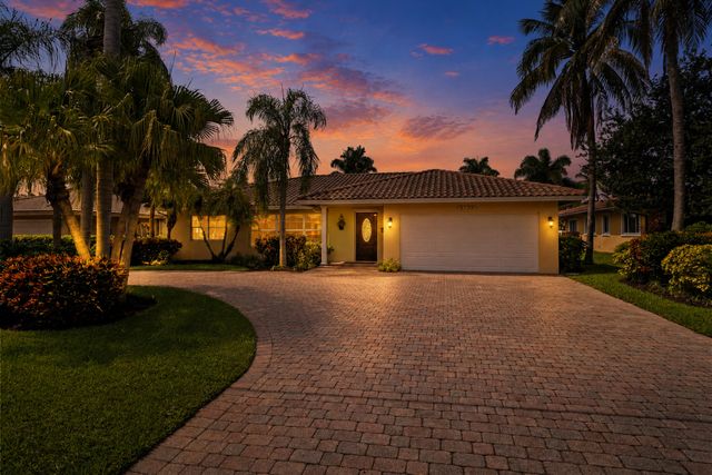 2700 NE 23RD Street, Pompano Beach, FL 33062