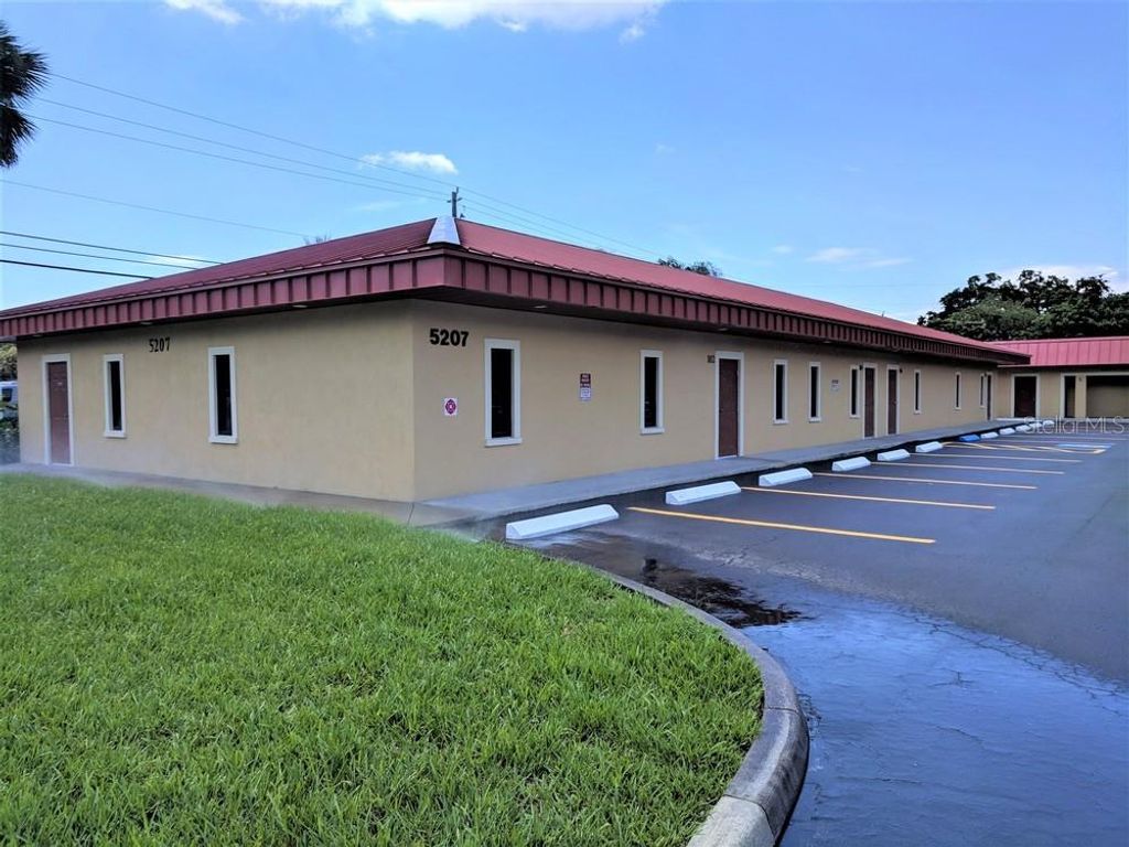 5205 26TH STREET W, BRADENTON, FL 34207 — photo 2