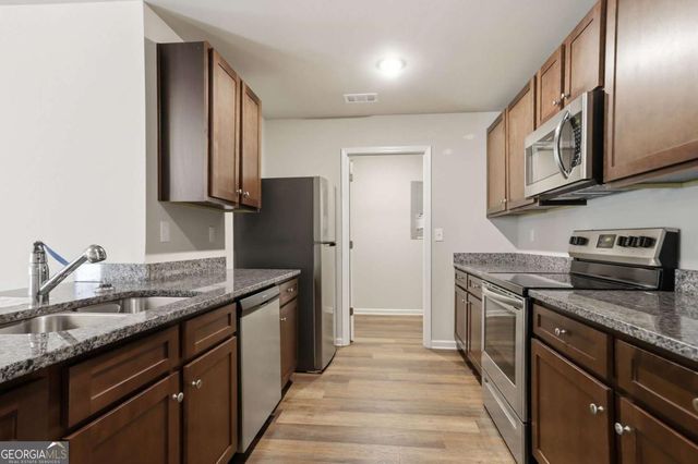 133 W Lexington Avenue, Griffin, GA 30223