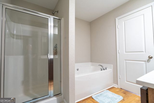 735 Walnut Creek Circle, Pendergrass, GA 30567