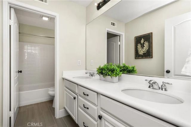 6 Tether Moon, Ladera Ranch, CA 92694