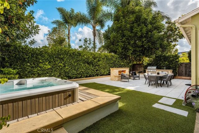 6 Tether Moon, Ladera Ranch, CA 92694