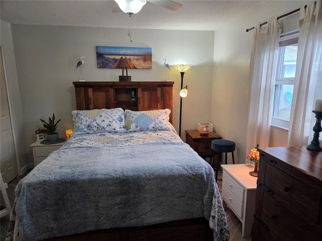 6140 NE 18TH AVENUE, Ocala, FL 34479