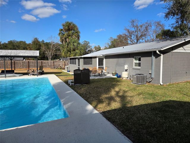 6140 NE 18TH AVENUE, Ocala, FL 34479