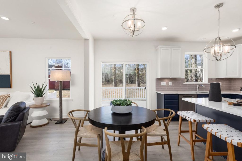Image 16 of property listing at 529C TRIMBLE RD, Joppa, MD 21085