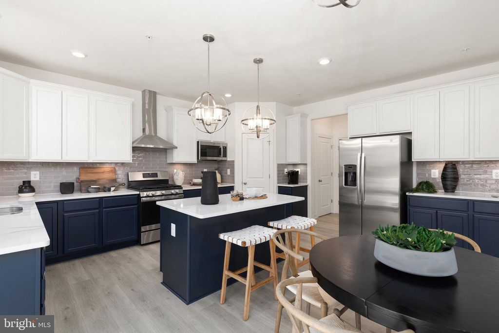 Image 18 of property listing at 529C TRIMBLE RD, Joppa, MD 21085