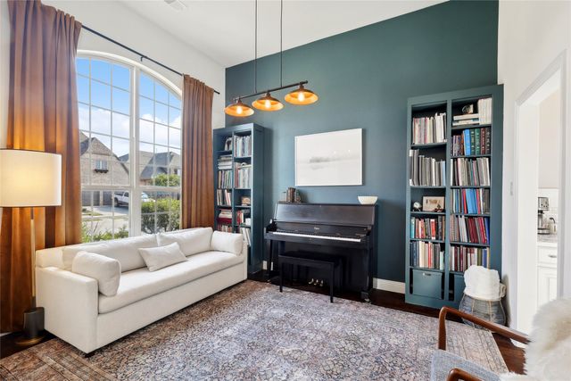 1124 4th Street, Argyle, TX 76226