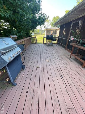 800 S Henderson Street, Salem, MO 65560