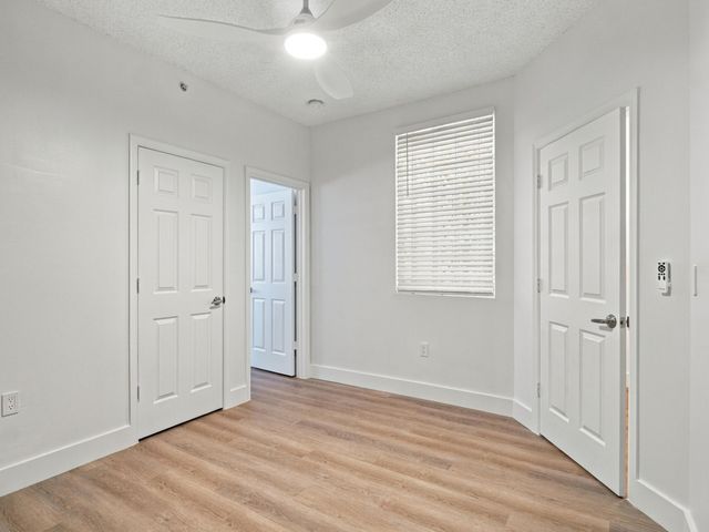 2020 GREENVIEW SHORES Boulevard 109, Wellington, FL 33414