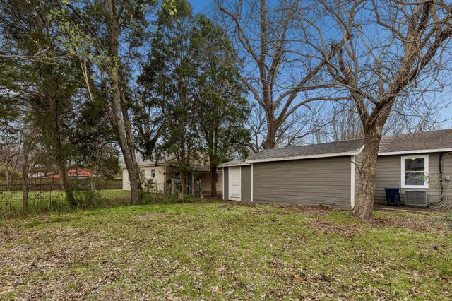 511 Panhandle Street, Denton, TX 76201