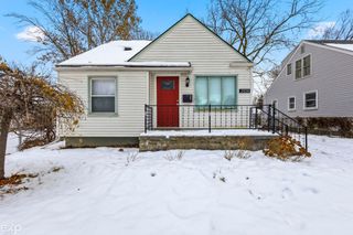 2108 E 4th Street, Royal Oak, MI 48067