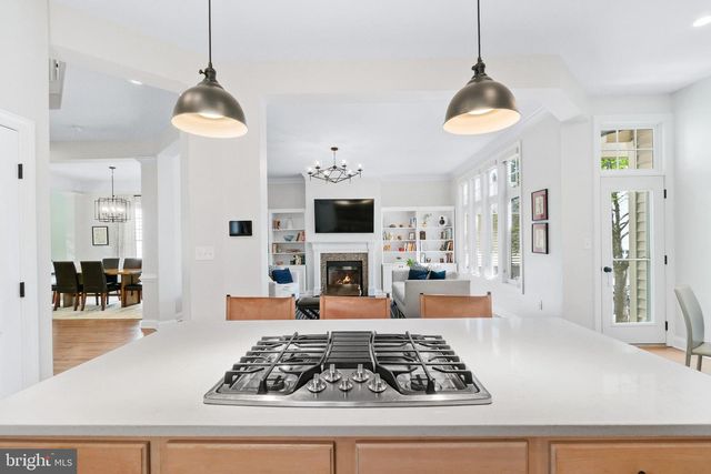 306 TROTTER FARM DR, Rockville, MD 20850