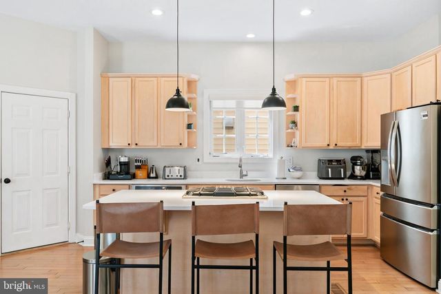 306 TROTTER FARM DR, Rockville, MD 20850