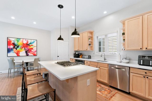 306 TROTTER FARM DR, Rockville, MD 20850