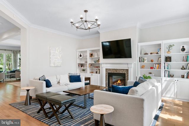 306 TROTTER FARM DR, Rockville, MD 20850