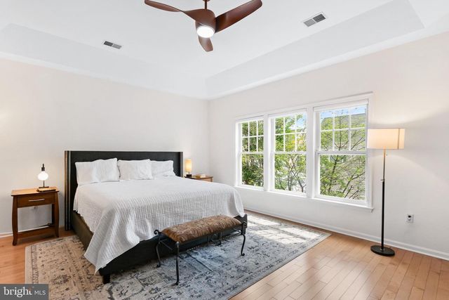 306 TROTTER FARM DR, Rockville, MD 20850