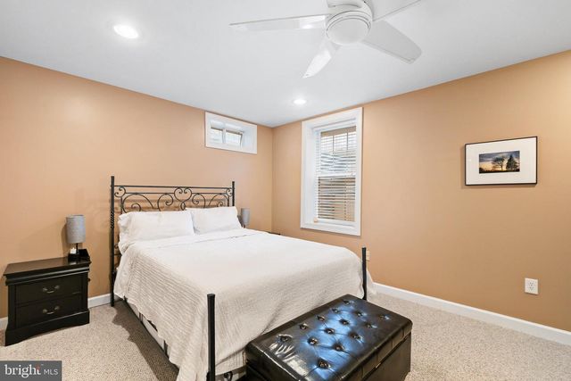306 TROTTER FARM DR, Rockville, MD 20850