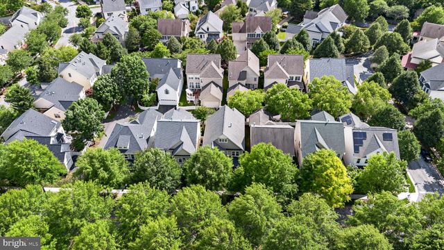 306 TROTTER FARM DR, Rockville, MD 20850