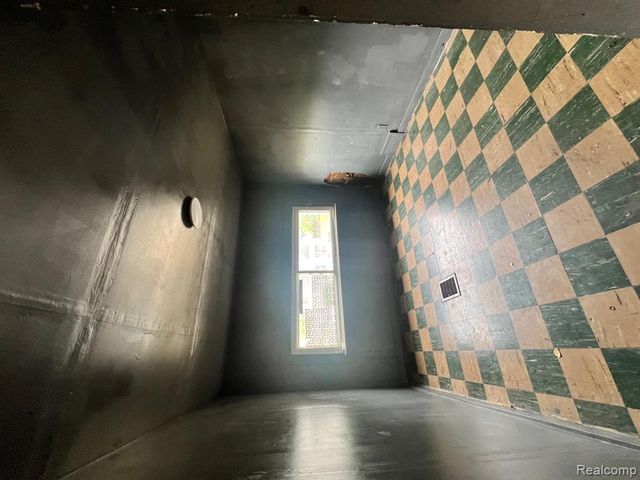 7447 Ellsworth Street, Detroit, MI 48238