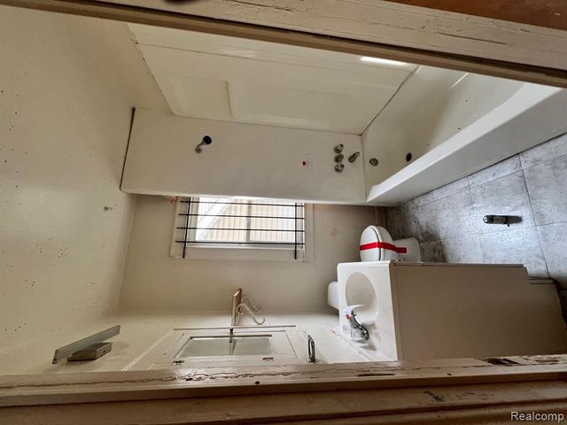 7447 Ellsworth Street, Detroit, MI 48238