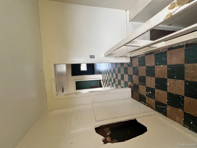 7447 Ellsworth Street, Detroit, MI 48238