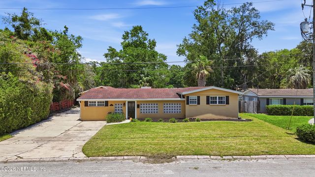8159 LADOGA Avenue, Jacksonville, FL 32217