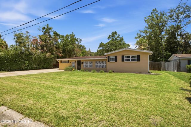 8159 LADOGA Avenue, Jacksonville, FL 32217